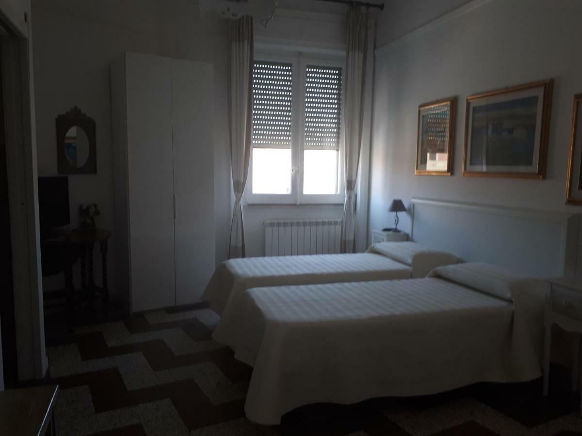 كالياري Dante Alighieri Guest House المظهر الخارجي الصورة